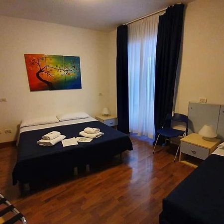 Hotel La Bussola Múggia Camera foto