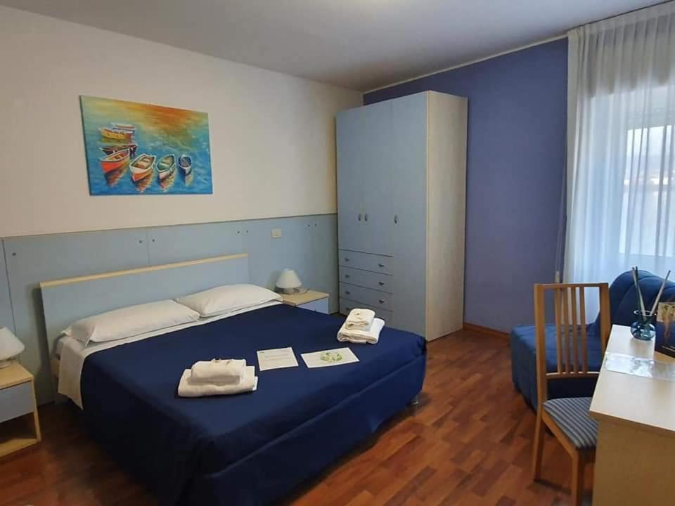 Hotel La Bussola Múggia Esterno foto